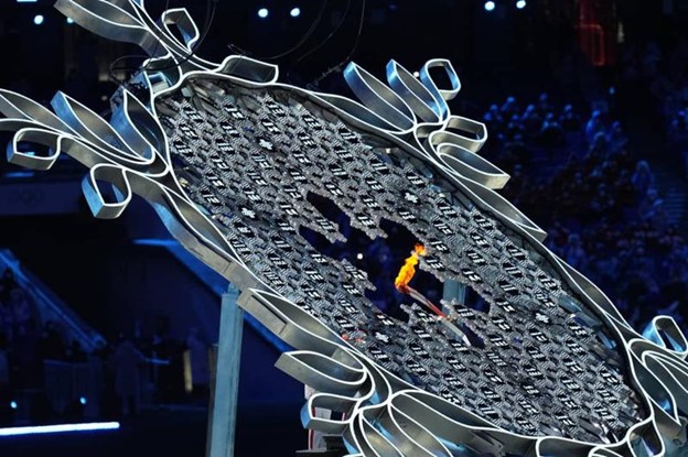 02 04 Winter Game Photo 2