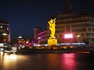 03 16 敦煌街头图片