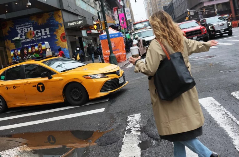 04 22 旅行风险 的士