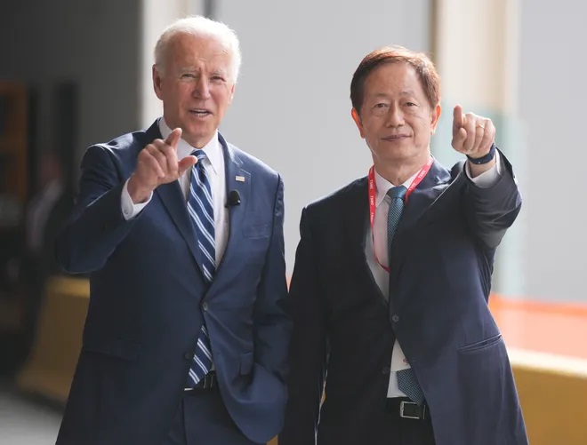 12 06 biden and Mark Liu