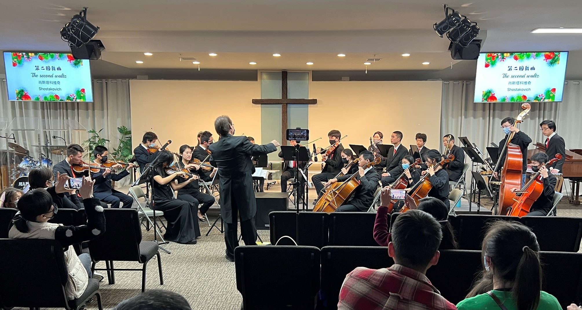 12 11 华美音乐会 1