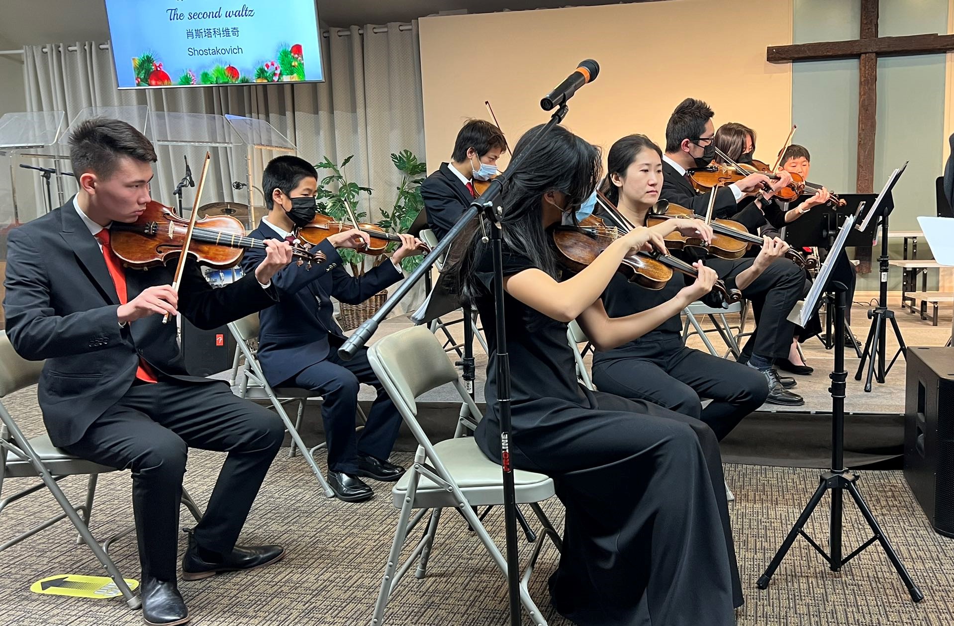 12 11 华美音乐会 3