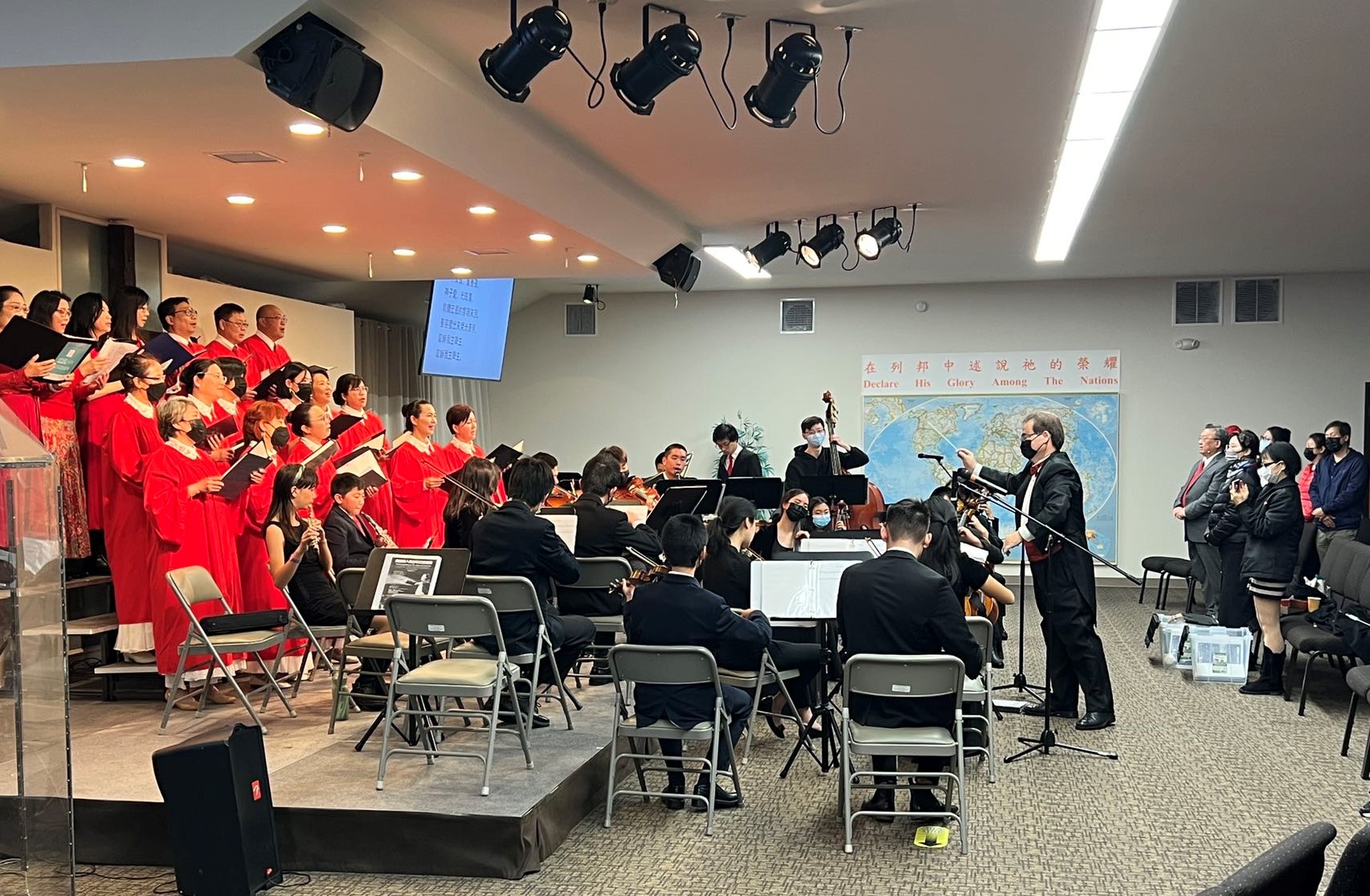 12 11 华美音乐会 8