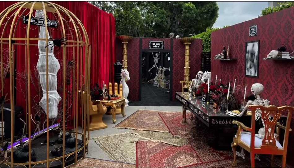 12 16 christmas deco 6