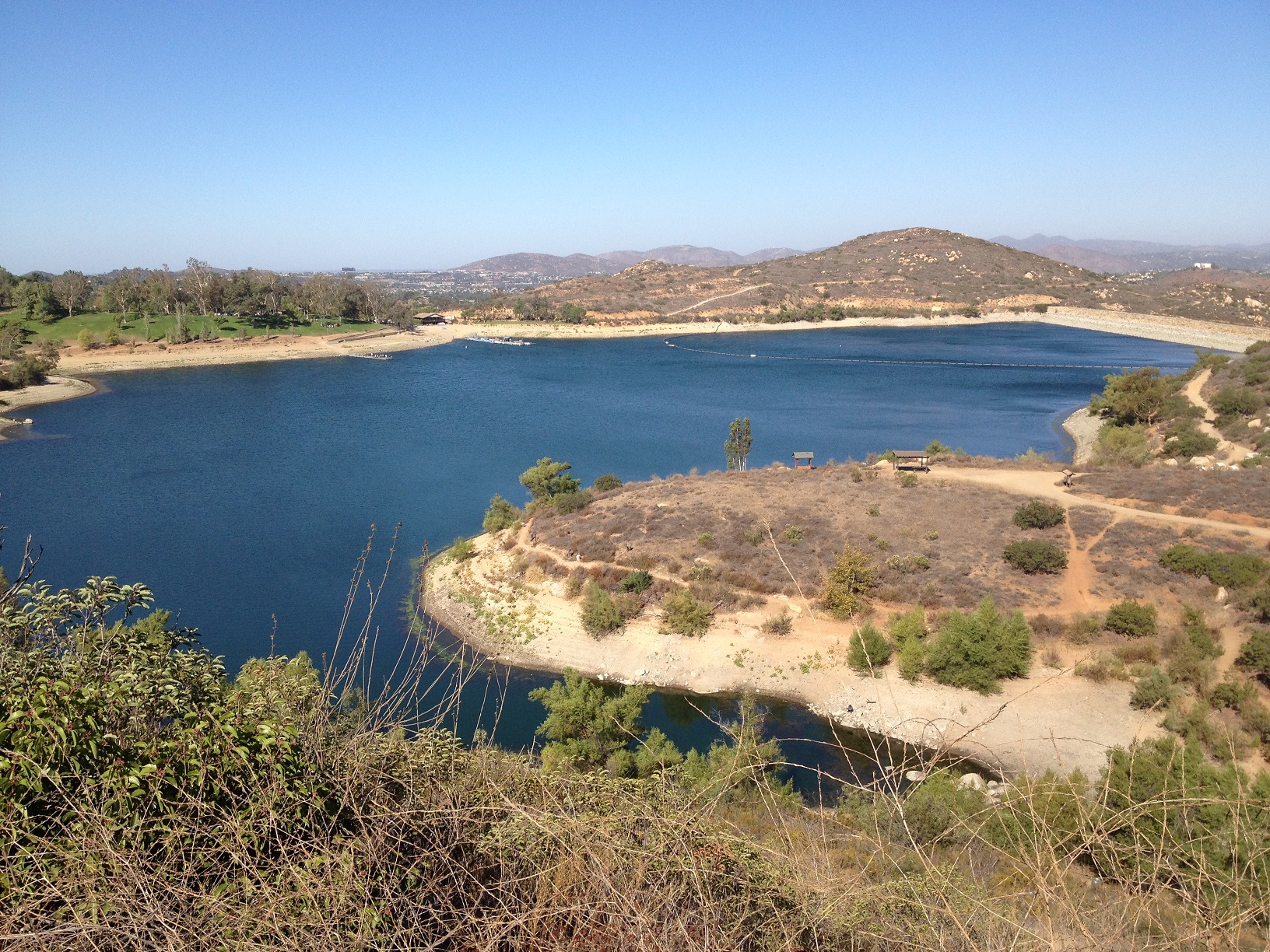 2023 01 26 potato chip 俯视Lake Poway