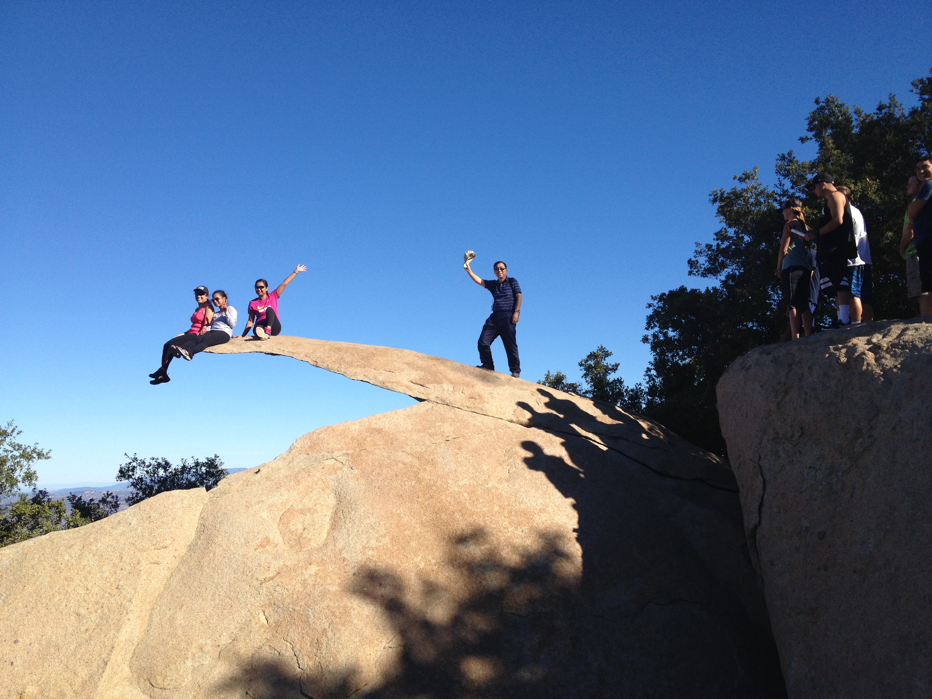 2023 02 26 potato chip 排队爬岩