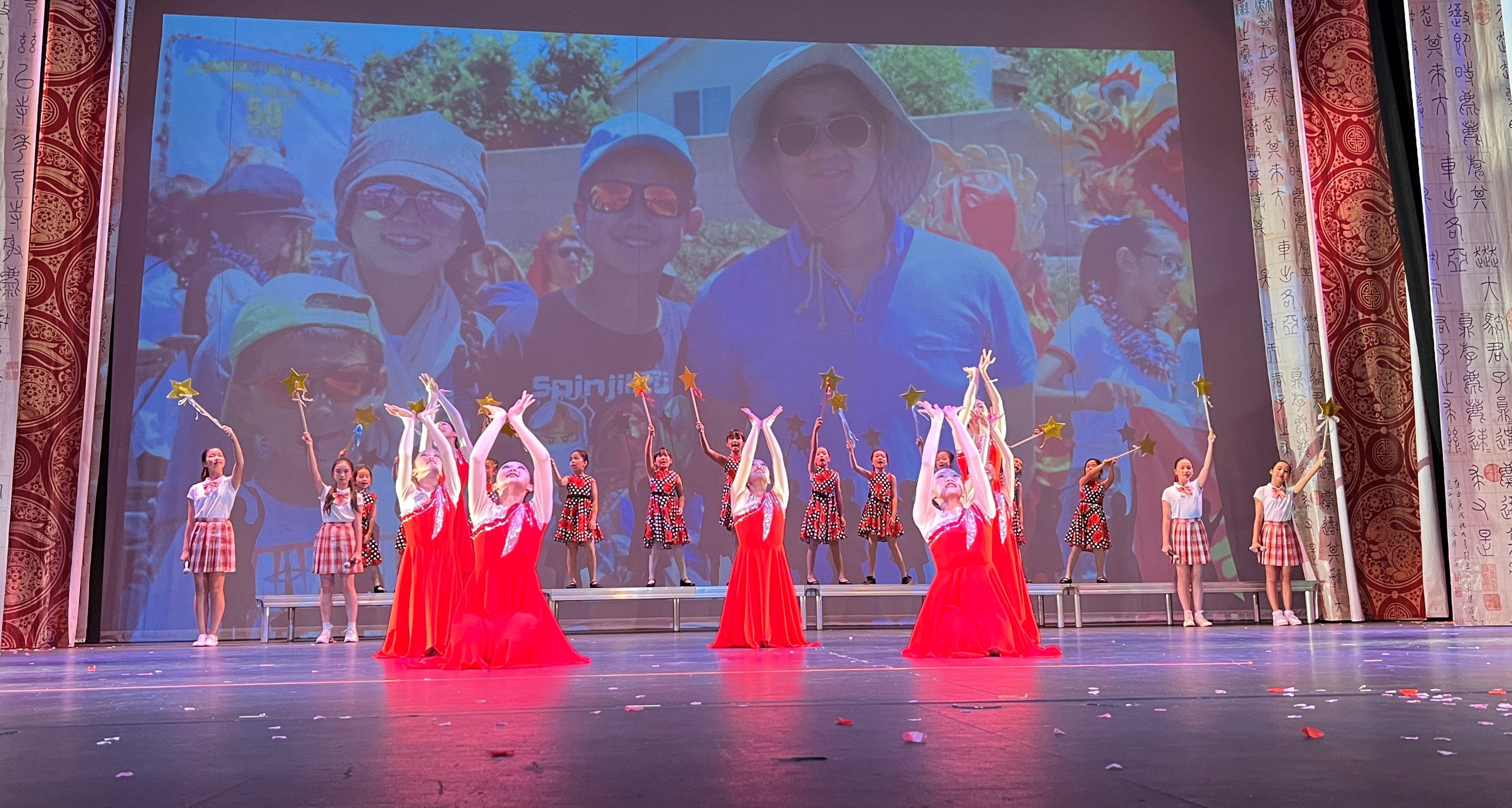 8 朗诵歌曲 小孩子大梦想圣地亚哥华夏中文学校