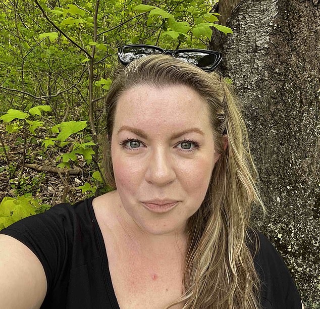 2023 06 19 Rebecca Holloway