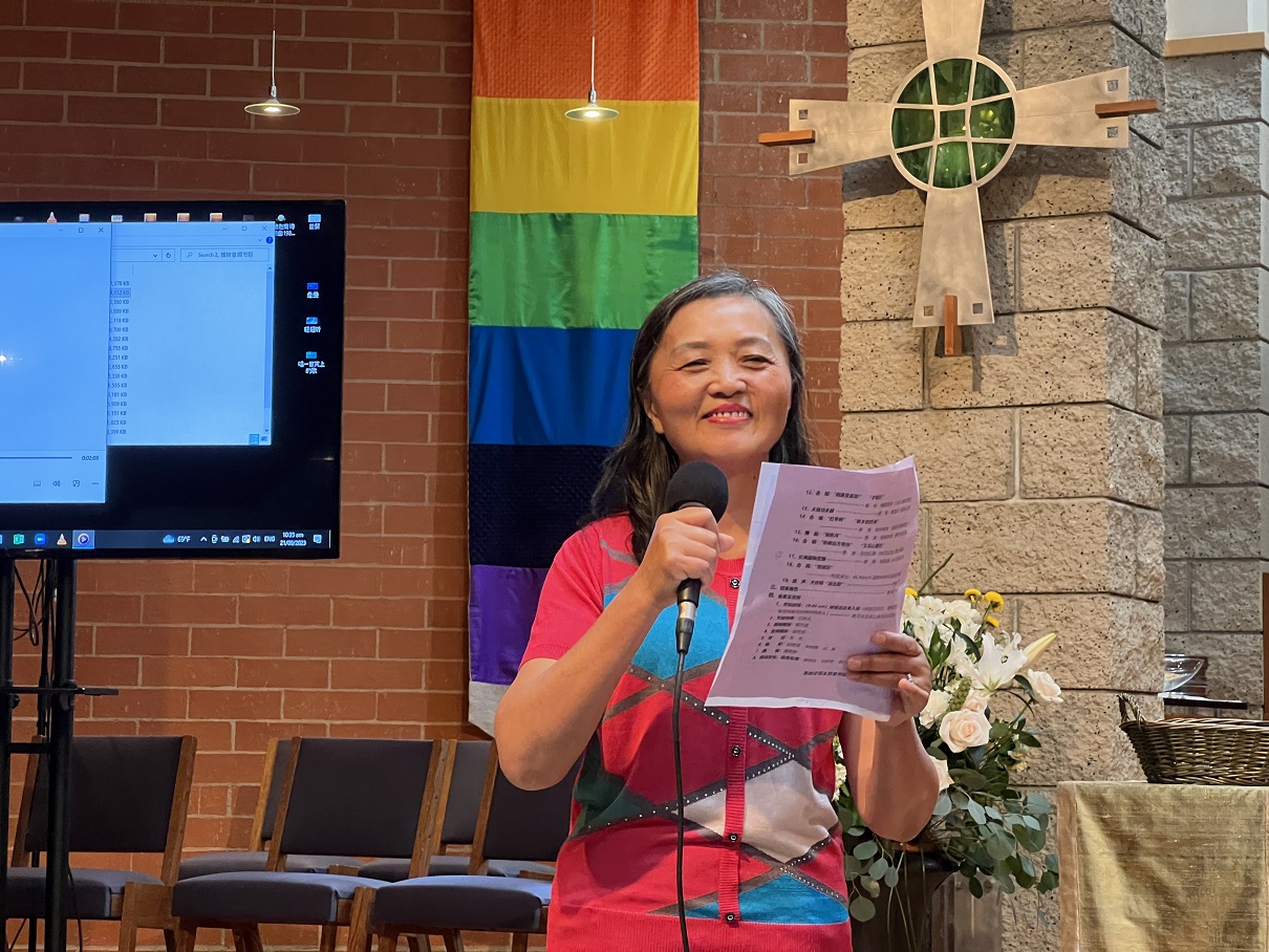 2023 09 21 4 女声独唱 秋叶黄了想爹娘 