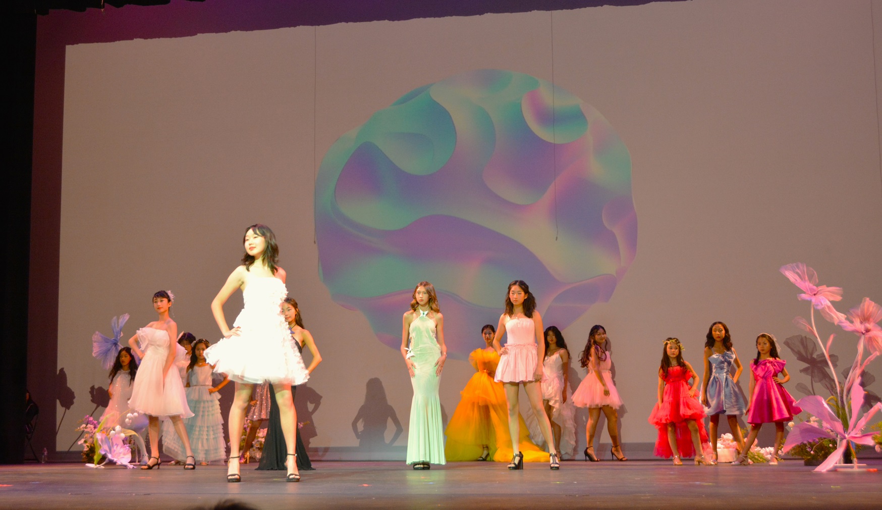 2024 09 23 15 青少年模特 1 S