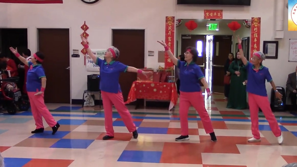 yu2025 01 23 6 老年公寓春节联欢会 演出 12 赞美操