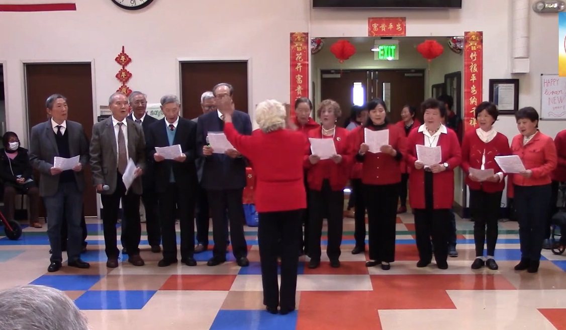 yu2025 01 23 6 老年公寓春节联欢会 演出 1 合唱