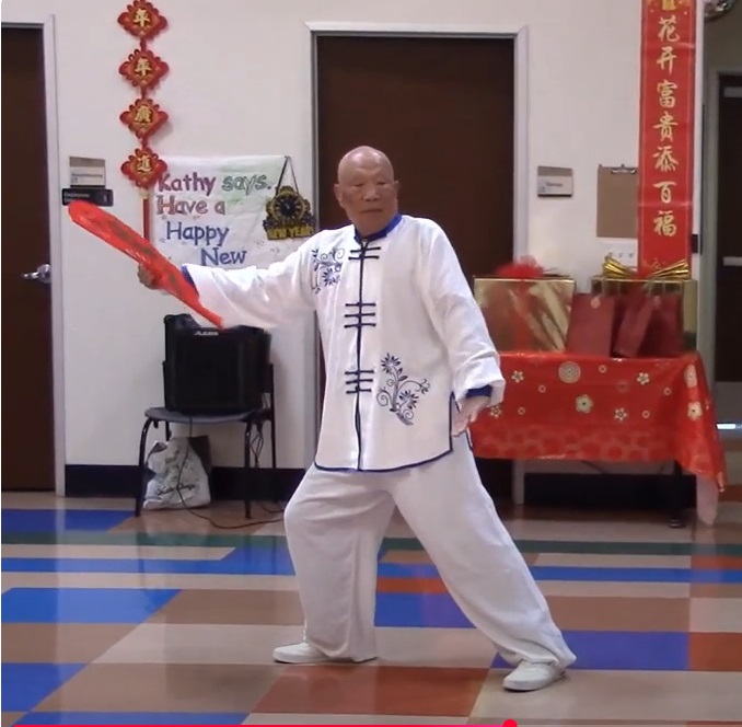 yu2025 01 23 6 老年公寓春节联欢会 演出 6 太扇功