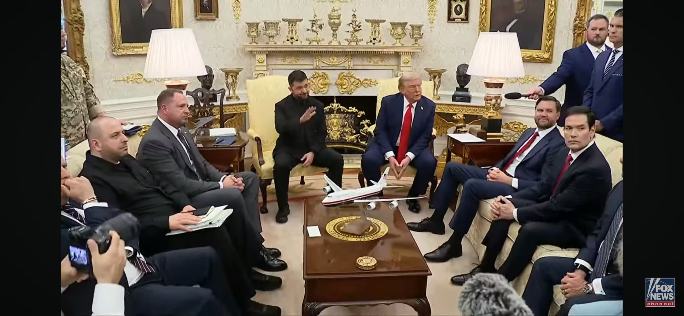 2025 08 18 美乌会 1