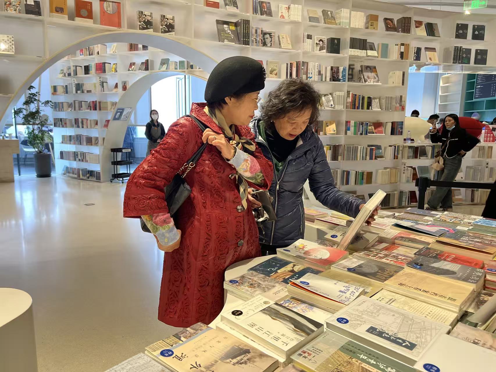 2025 11 17 朵云书店 4 Copy